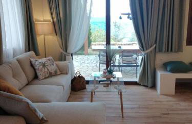 Paralio Astros Beachfront Suites - Photo 3