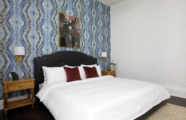 Roami at St. Charles - Photo 25