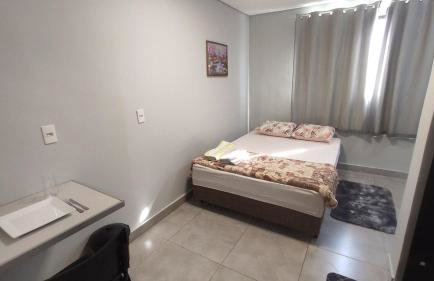 Kitnet independente confortável e muito bem localizada - Foto 10