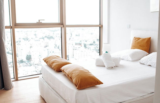 WealthyStays Skyhigh Central - Photo 7