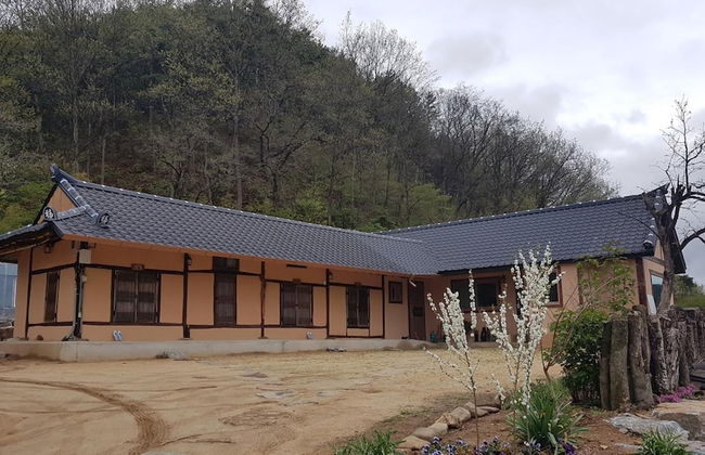 Moonlight House - Photo 49