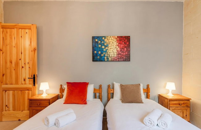 Nadurija, So Nice Gozitan Villa + Pool - Foto 11