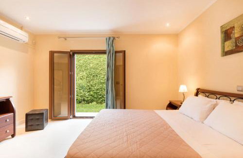 Kassiopi View Villas-Corfu-Villa Christos-4 bedrooms-big private pool-sea view-prime location - Photo 25