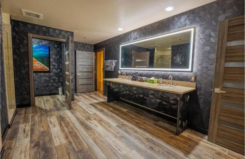 2100 SqFt Penthouse Suite W/ Strip Views! POOL GYM - Foto 14