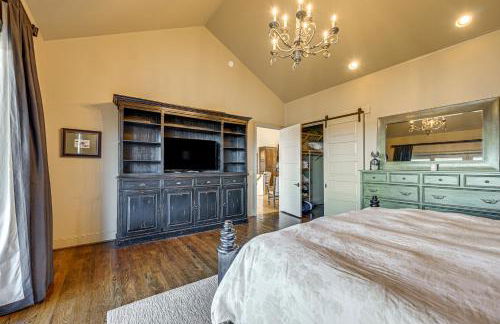 Hot Tub and Water Views Lake Glenville Home! - Foto 17