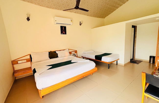 Unity Sunrise Resort Statue of Unity Ekta Nagar - Photo 11