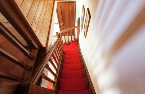 Apartment in Netro with Balcony and Views - Foto 14