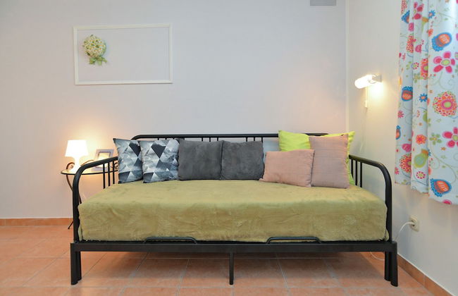 Apartment 669 - Photo 19