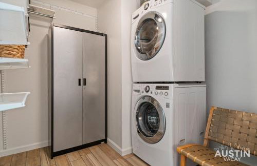 1BR 1BA Pet Friendly Condo w Pool, Gym, Walk to SoCo and Lake by Austin Vacay - Foto 27