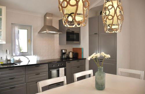 Aquamarine - Gemstone Getaway - Photo 12