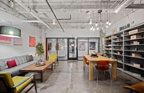 Chic Downtown Industrial loft - Foto 27