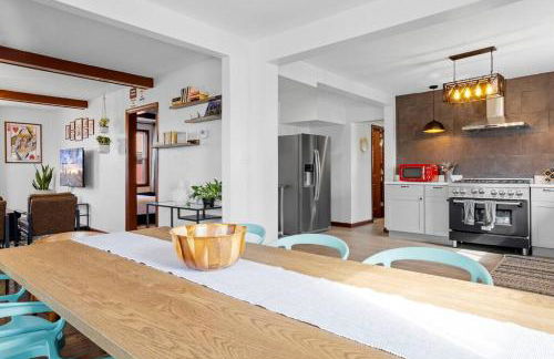 Renovated 5BR 2BA AC Quiet Retreat Home - Foto 38