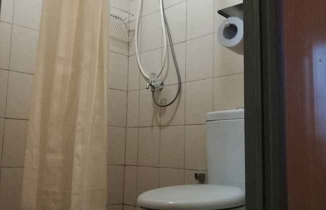 Pleasant Tifolia Studio Cozy Room In Kelapa Gading - Photo 18