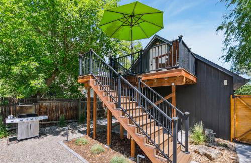 Chic Luxury Retreat in Old Town, Walk Everywhere! - Foto 63