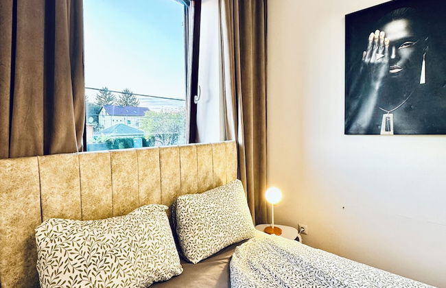 Cozy House Terrace &Garden Sleeps 34 - Foto 79