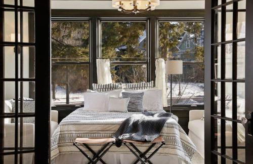 Luxury 6600 sq.ft Stunning Home/Sleeps 10+ - Foto 16