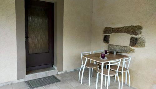 Rural farmhouse with patio, BBQ and fireplace - Foto 2