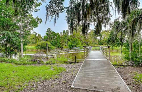 Expansive Georgetown Home with Decks and Fire Pit! - Foto 44