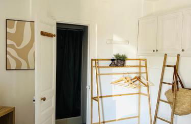 Chez gaillard petit studio sans cuisine entièrement rénové au calme - Foto 13