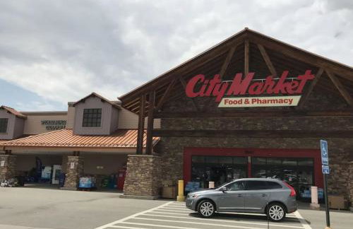 Mountain View Retreat-Resort-Pool-Hot Tub-Near RMNP & WP - Foto 26