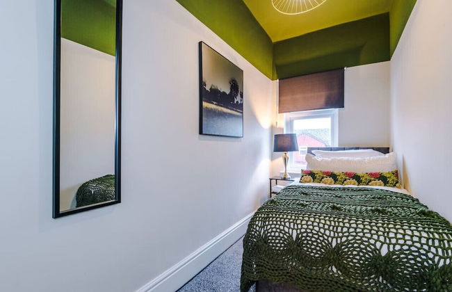 Salford Sanctuary 5 Bed House - Foto 14