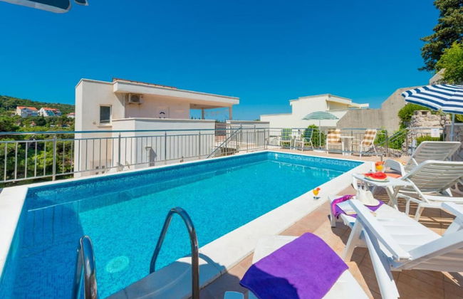 Villa Borna Apartments - Photo 29