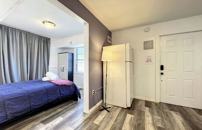 1 Bed Altamonte Springs Apartment Unit #2 - Photo 1