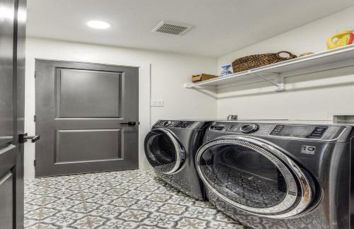 Luxury Oasis 4B 2B Jacuzzi Pet Friendly - Foto 49