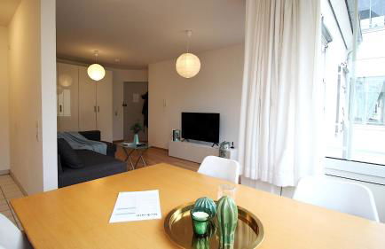 Ruhe im Zentrum Privatparkplatz&Panorama-Erker - Foto 9