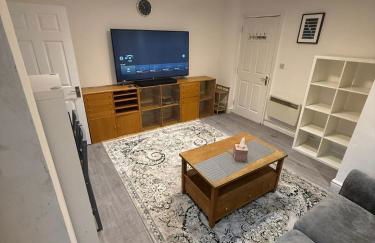 Ground Floor Apartment with Private Garden - Near Victoria Park - Foto 11