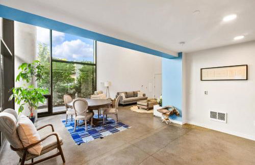 Airy and Open Corner Loft - 92 Walkscore - Foto 38