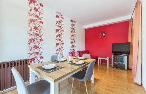 Lovely Apartment In Valtura With Wifi - Foto 13