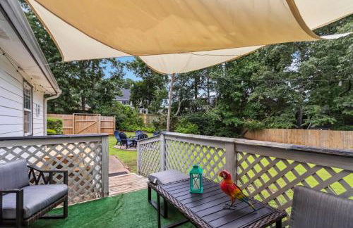 5BR with Game Room & Huge Backyard - Foto 13