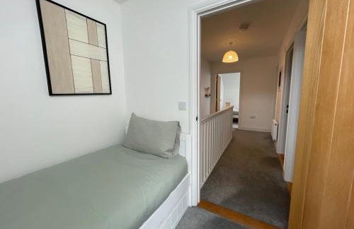 Iris Cottage 4BR Coastal Retreat - Foto 13