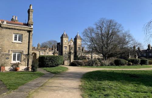 Beautiful 1840s Grade II Listed Almshouse - Foto 24