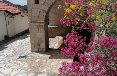 Pera Vrisi - Photo 28