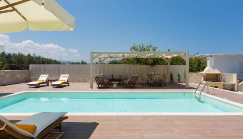 Anesis Villa, with Private Pool & BBQ, By ThinkVilla - Foto 3, Garden