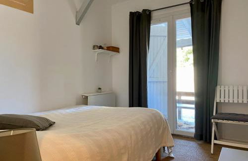 Maison avec terrasse et piscine privée proche plage - FR-1-336-139 - Foto 22