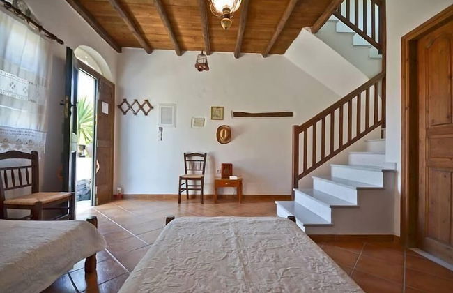 Hotel Naxos Filoxenia - Photo 2