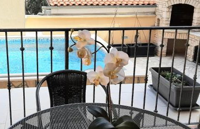 Traumferienwohnung mit privatem Pool & gemütlicher Grillecke am Meer, Kroatien, Istrien, Liznjan bei Medulin - Bester Urlaub an der Adria, für Paare - Foto 7