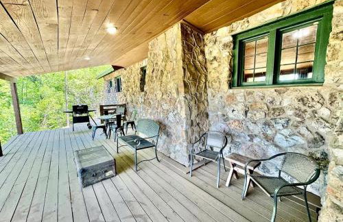 Tranquil Riverfront Cabin Retreat with Wildlife, Trails & Open Skies in Tahlequah, Oklahoma - Foto 56