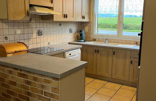 Gîte de plain-pied avec terrasse, proche port et station thermale, idéal pour familles - FR-1-589-24 - Foto 5