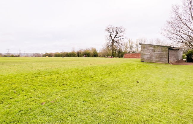 Whitley Coach House - Photo 40