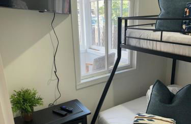 Charming fully remodeled House - Photo 6