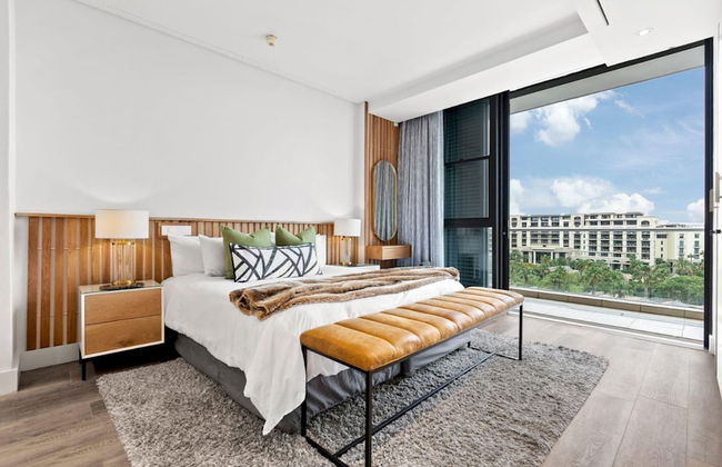 Precinct Corner Two Bedroom Waterfront Apartment - 603 - Foto 7