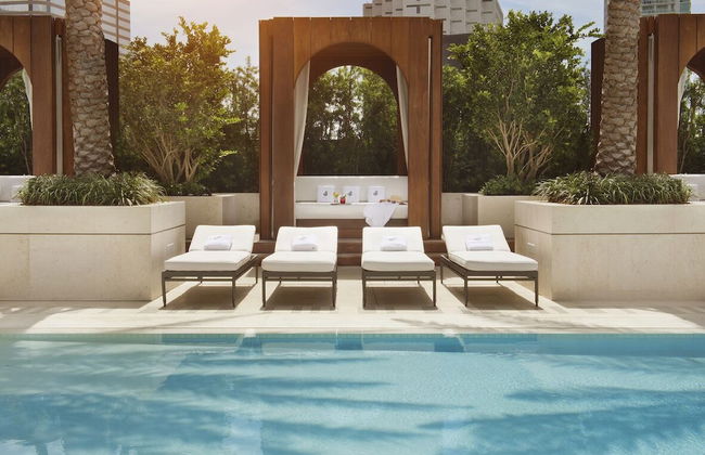 Luxury Suites in Brickell - Photo 49