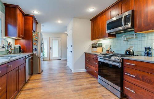 Historic East Nash Sleeps 6 - Foto 6