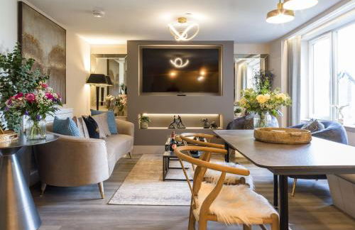 Arran Shores Luxury Shorefront Apartment 9 - Photo 1