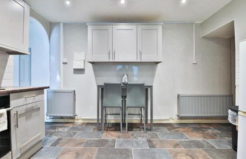 Modern 2BR Flat in Swansea Near City Centre - Foto 15