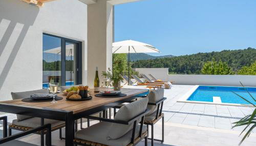 3-bedroom villa Pera with heated pool, 7km from beach - Foto 2